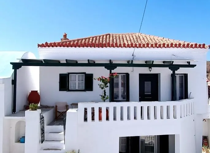 Cycladic Maisonette