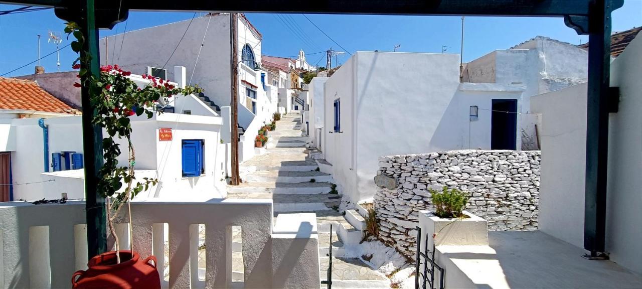 Cycladic Maisonette *